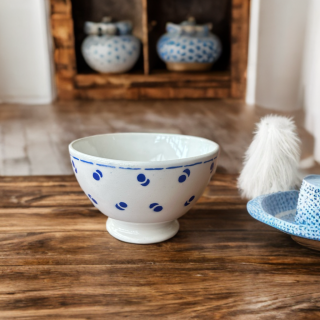 Petit bol Boch Frères Keramis à pois bleus – céramique belge ancienne