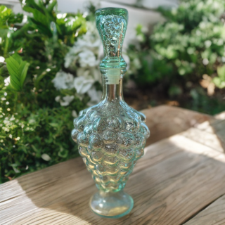 Carafe à vin vintage en verre vert menthe en forme de grappe de raisin avec bouchon hermétique