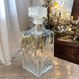 Carafe vintage en verre style Art Déco décor ananas gravé avec bouchon