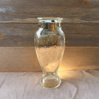 Vase vintage en verre pressé-moulé à pois en relief – esprit fraise