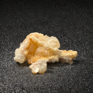 Calcite mielleuse de Landelies (Belgique)