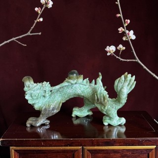 Dragon Feng Shui en jade avec perle de sagesse