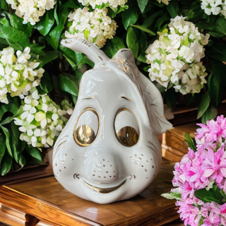 Poire anthropomorphe en porcelaine blanche et dorée, années 80