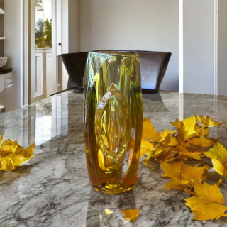 Vase Lens en verre de Bohème, Rudolf Schrötter, Sklo Union Rosice, 1955