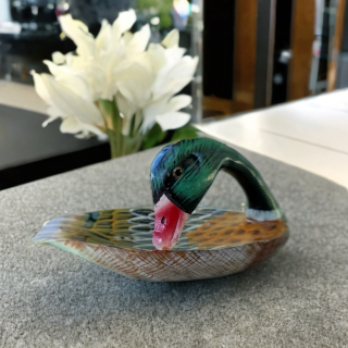 Vide-poches en bois peint en forme de canard colvert
